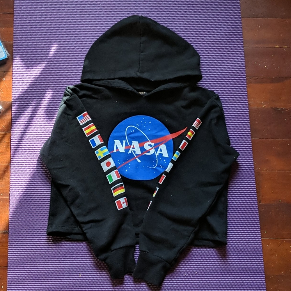 Girls 11/12 NASA Cropped Hoodie